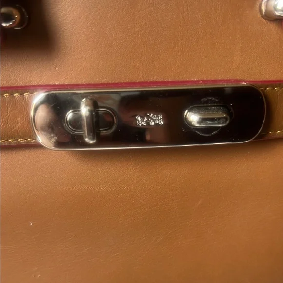 Coach Tan Leather Satchel with Classic Design - Picture 3 of 8